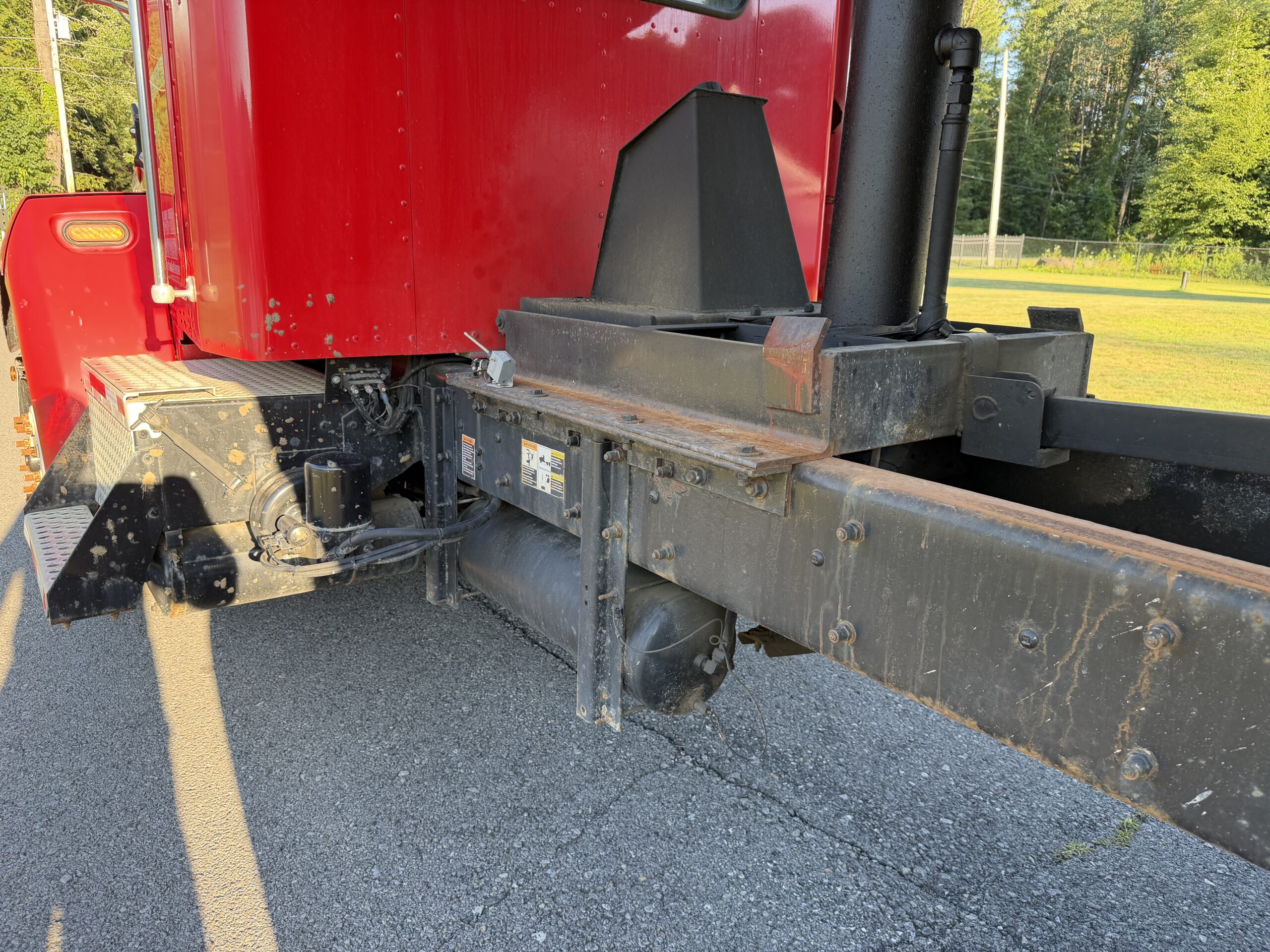 Kenworth T300 Dump Truck - Image 11