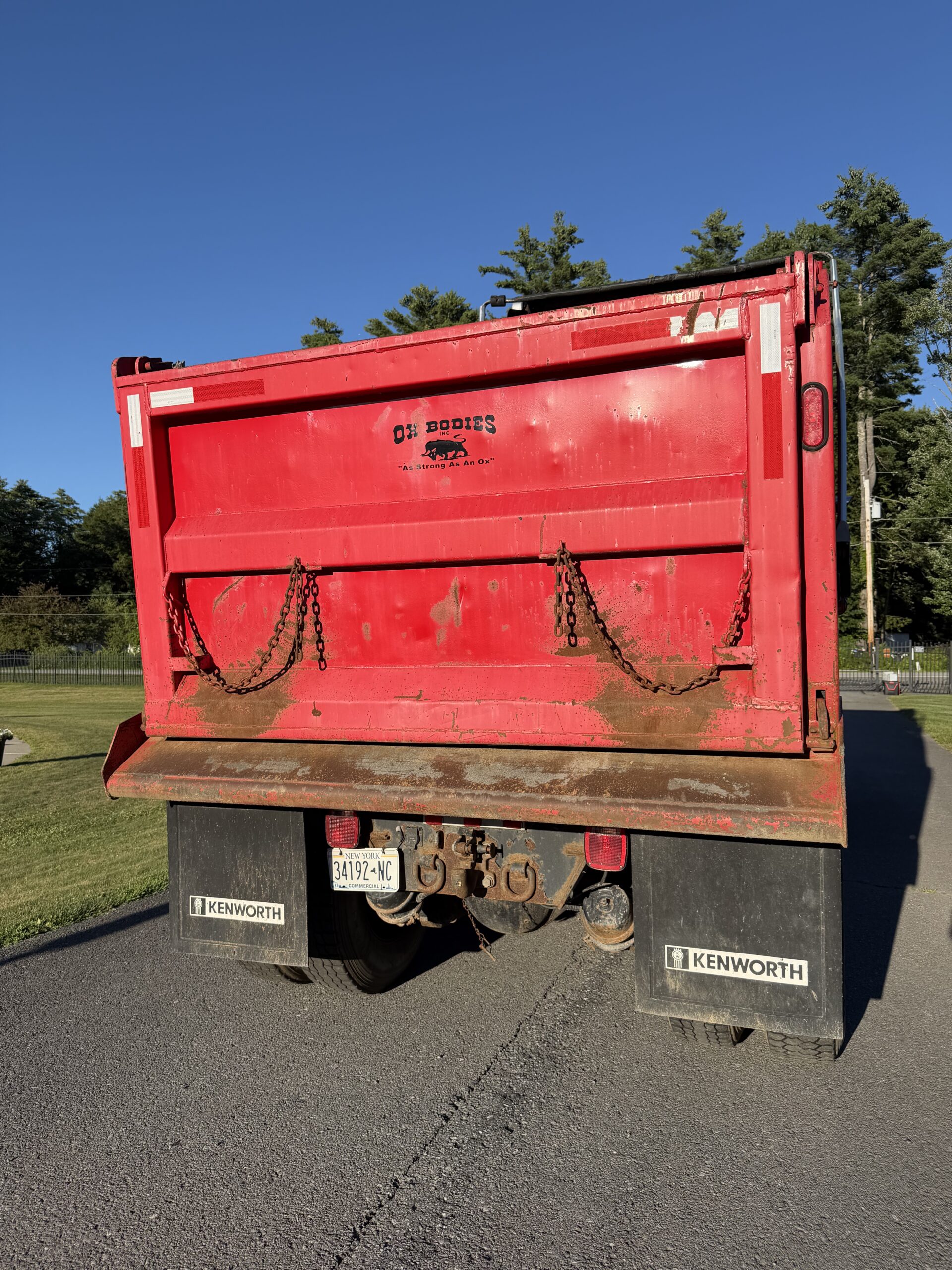 Kenworth T300 Dump Truck - Image 3